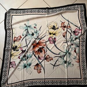 Chicos scarf new with tags